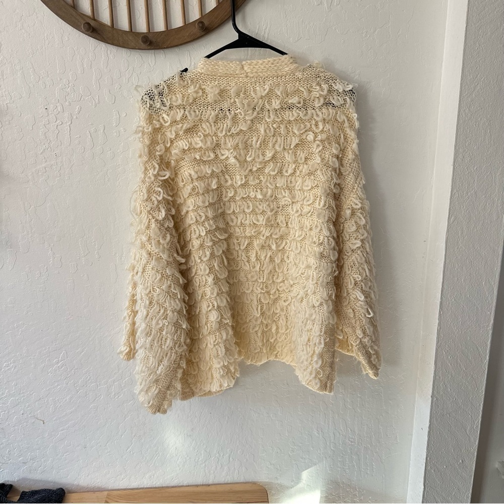 Anthropologie Akemi and Kim Loopy Shag Wide Arm Open Front Cardigan OS - Picture 6 of 6